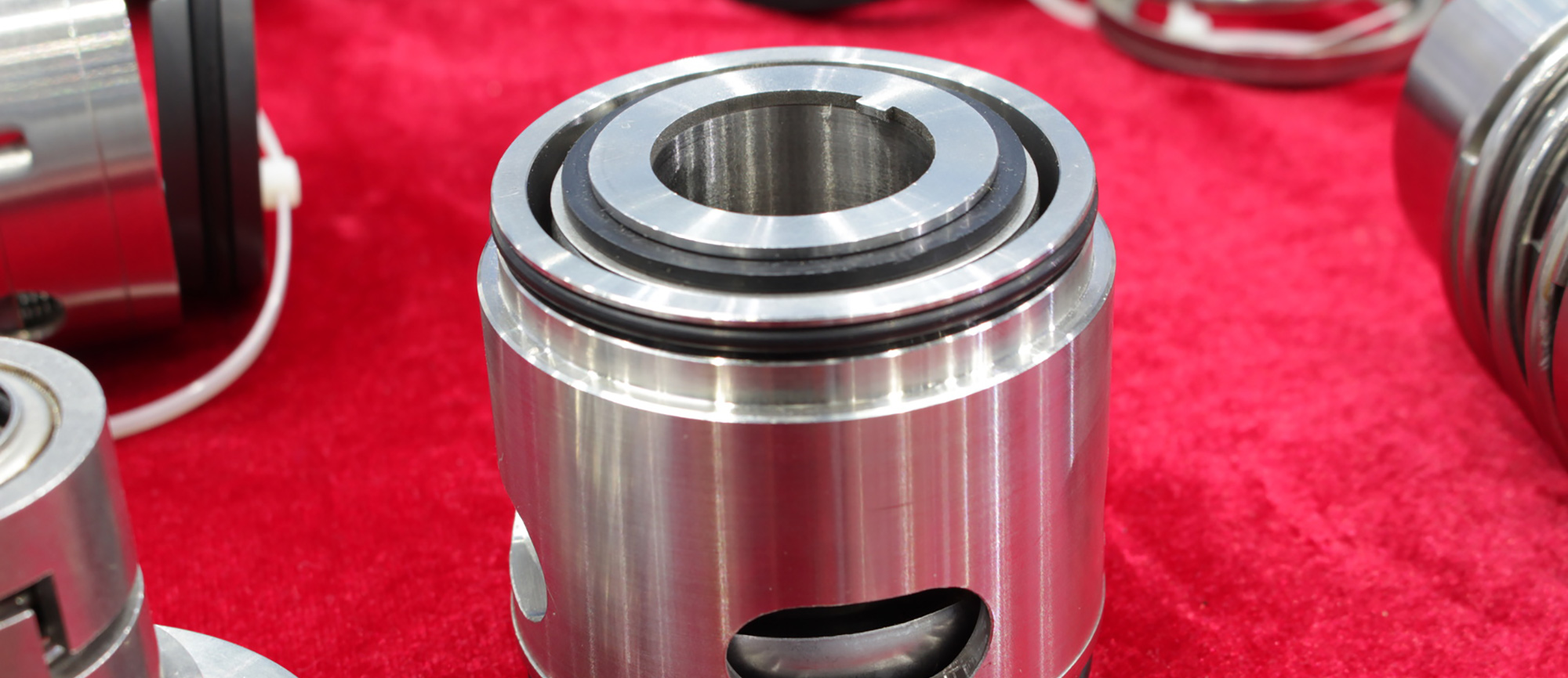 Metallteile und Dichtungen von IBREPA